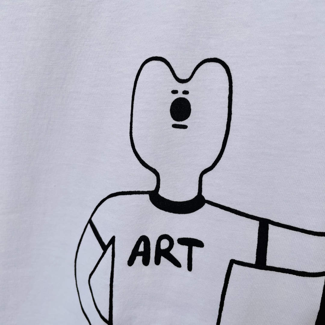 MISPRINTED Art T-shirt - S