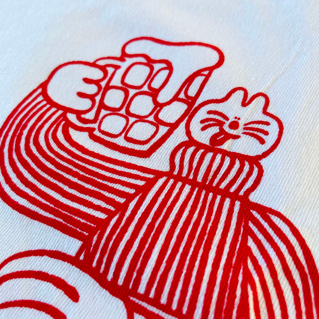 YUK FUN Cheers T-shirt