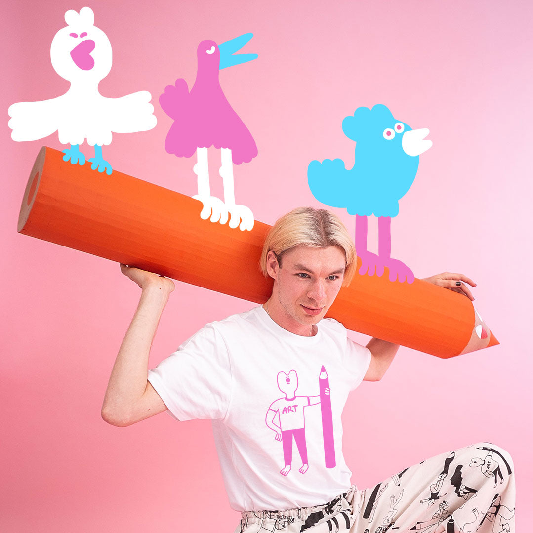 The YUK FUN Artist T-shirt in M